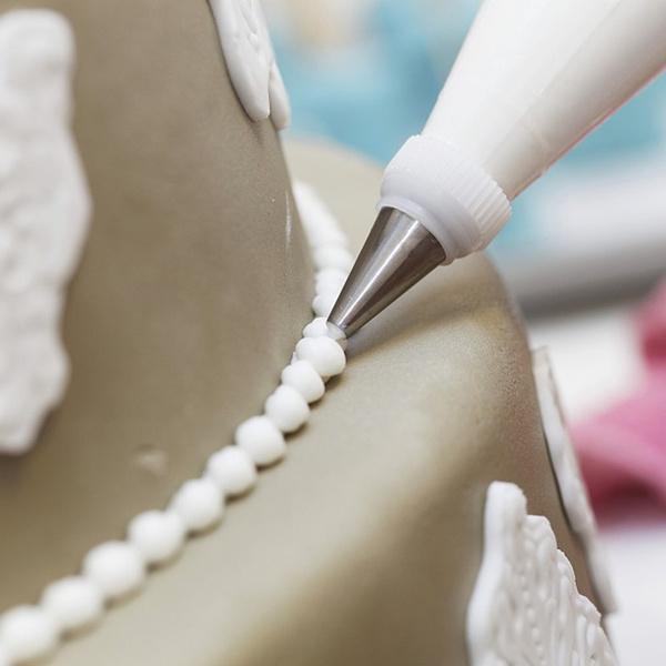 1153 Cake Decorating Nozzle with Piping Bag (Pack of 6) - SkyShopy 1153 Cake Decorating Nozzle with Piping Bag (Pack of 6) - SkyShopy